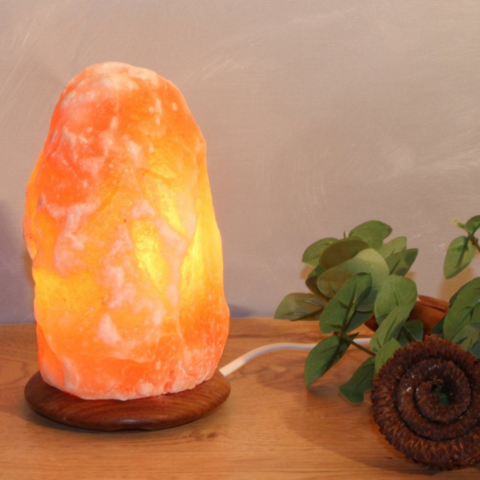 Stolna lampa od kristala soli Sclassin - Slika 2