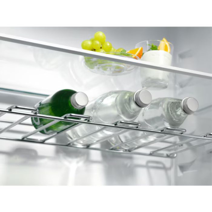 ELECTROLUX ugradbeni hladnjak IK2805SZR - Slika 6
